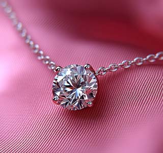 Ruby , Emerald Jewelry, Sapphire Pendants and more.