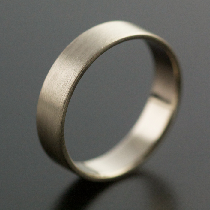 Palladium men’s band